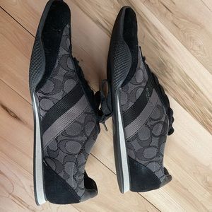 Coach sneaker shoes 9.5 great condition black